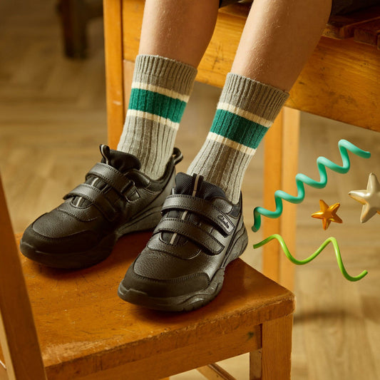 Feather Shine Kid Black | Clarks on Sale