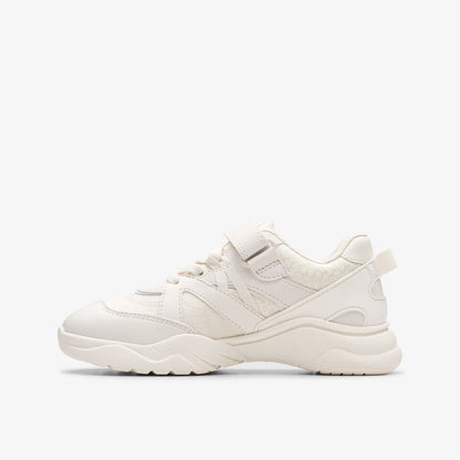 Feather Pace Kid White | Clarks discount
