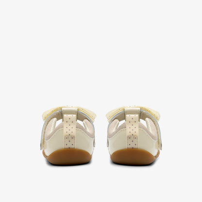 Roamer Trim Toddler Off White | Clarks discount