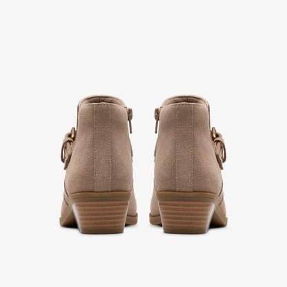 Danyelle Wish Light Taupe Suede | Clarks outlet