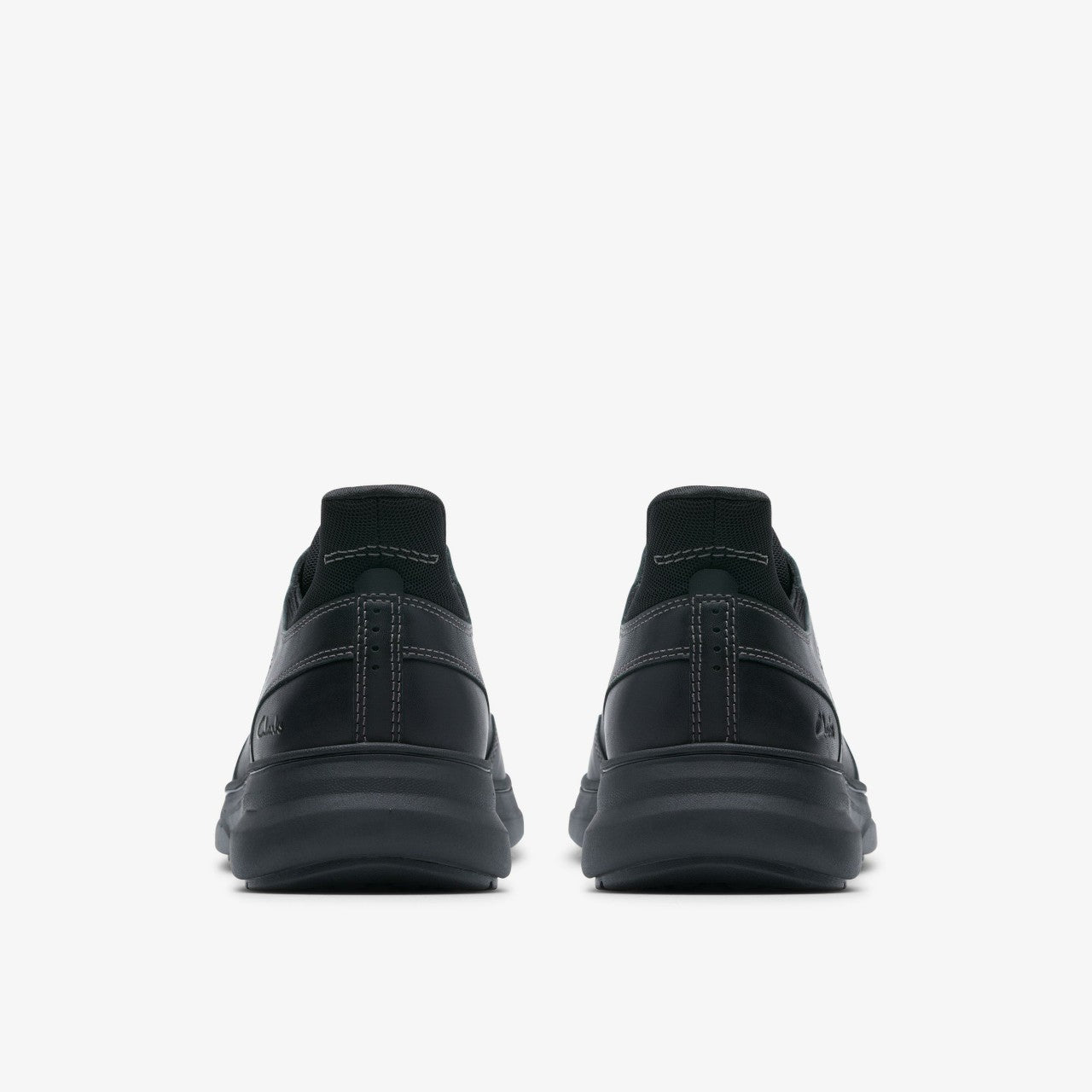 Mullan Easy Black Leather | Clarks for sale