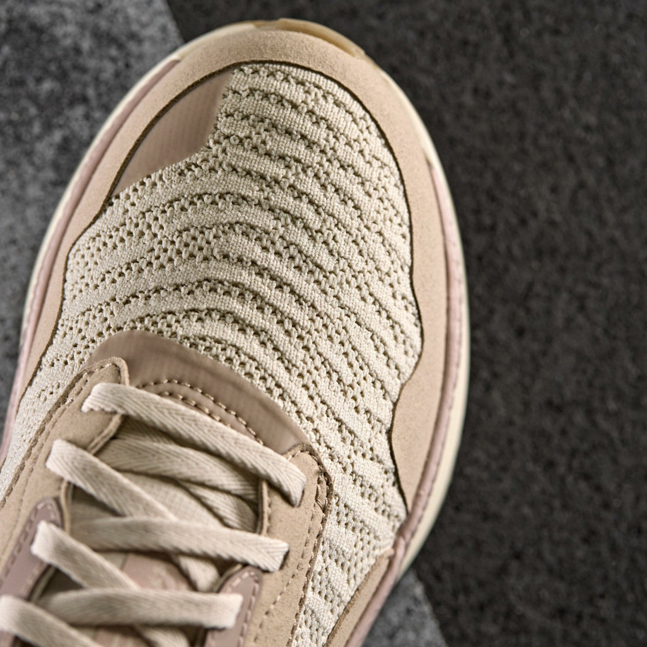 Clarks Pace Sand Combination | Clarks online