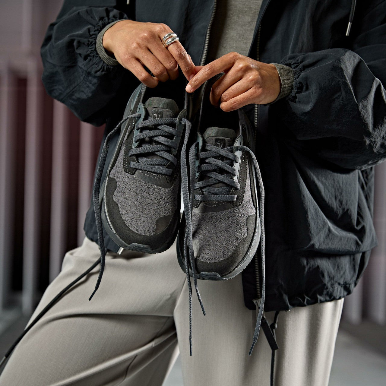 Clarks Pace Black | Clarks on Sale