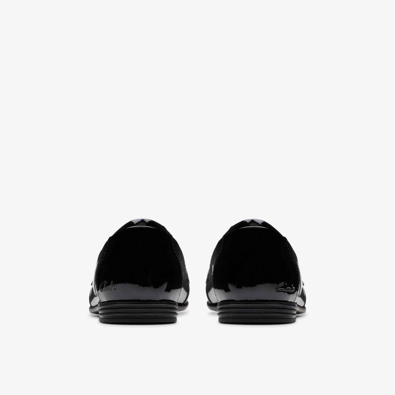 Finja Loafer Older Black Patent | Clarks discount