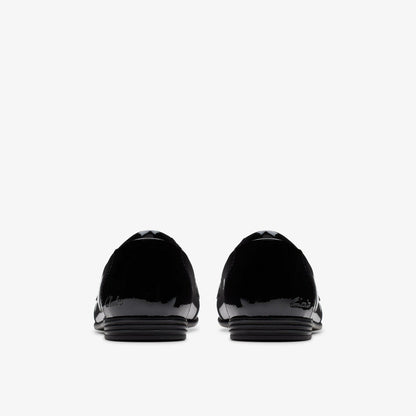 Finja Loafer Older Black Patent | Clarks discount