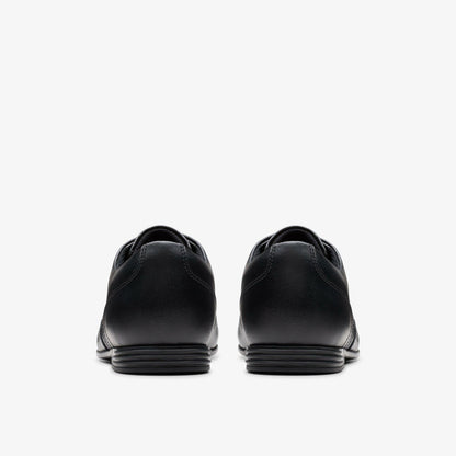 Finja Wing Youth Black Leather | Clarks online