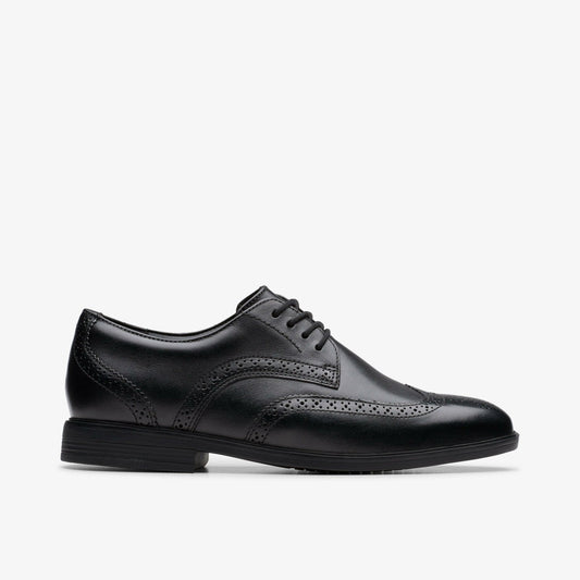 Jonwin Wing Youth Black Leather | Clarks online