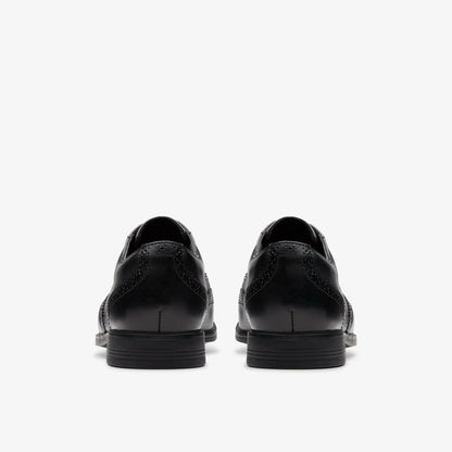 Jonwin Wing Youth Black Leather | Clarks online