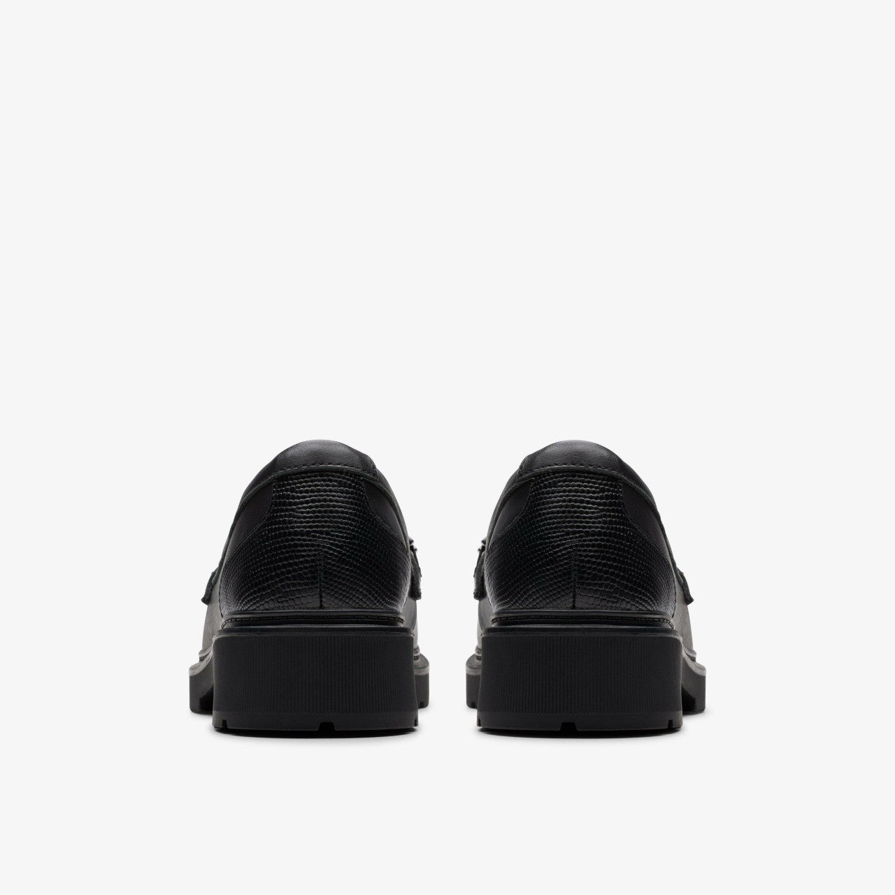Eris Edge Youth Black Leather | Clarks for sale