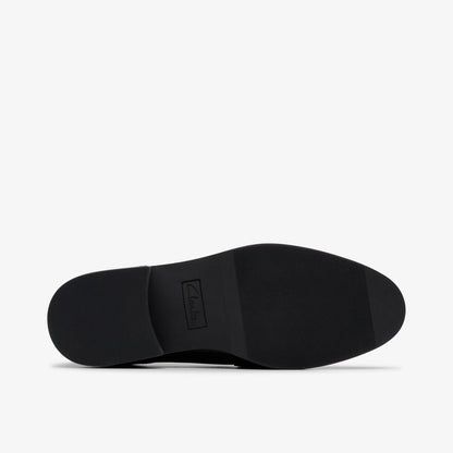 Tapa Edge Youth Black Leather | Clarks for sale
