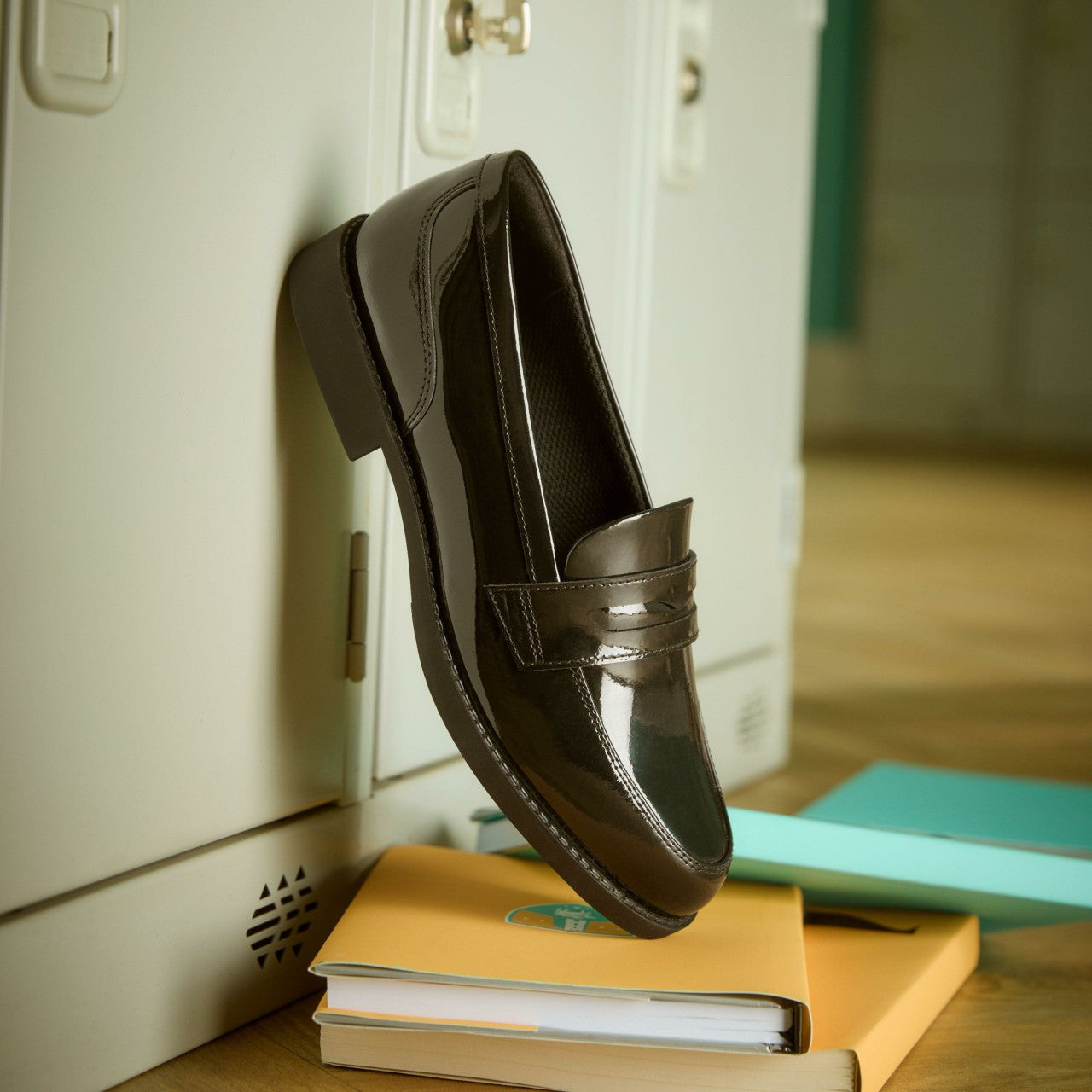 Tapa Edge Youth Black Patent | Clarks on Sale
