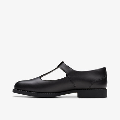 Tapa Hope Youth Black Leather | Clarks on Sale