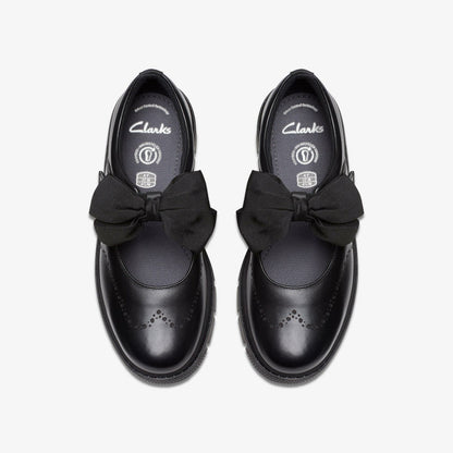 Lorcam Jane Youth Black Leather | Clarks for sale