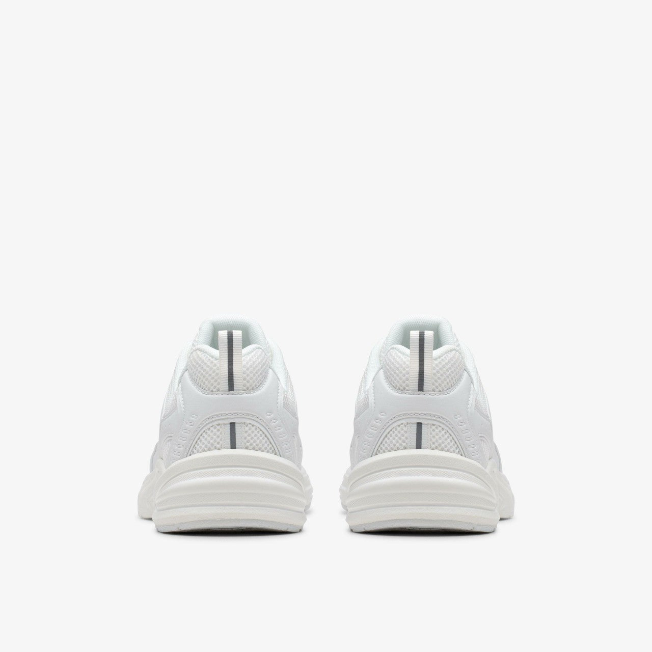 Crafton Move Youth White/White | Clarks for sale