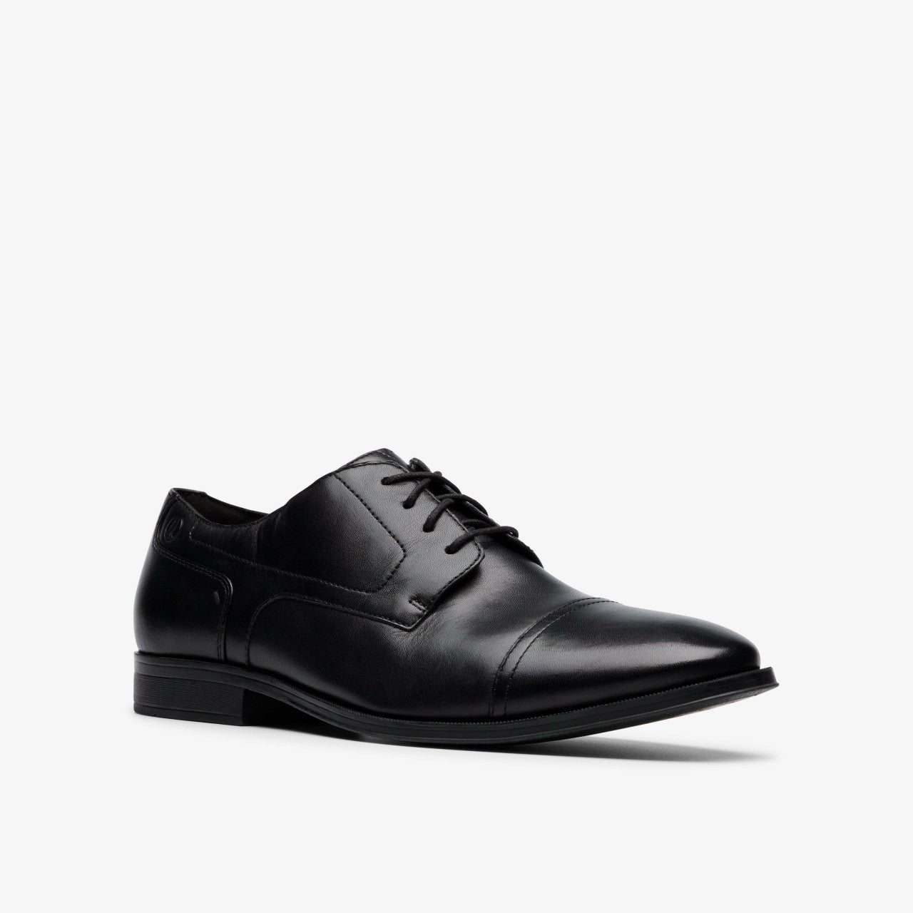 Paulton Cap Black Leather | Clarks online