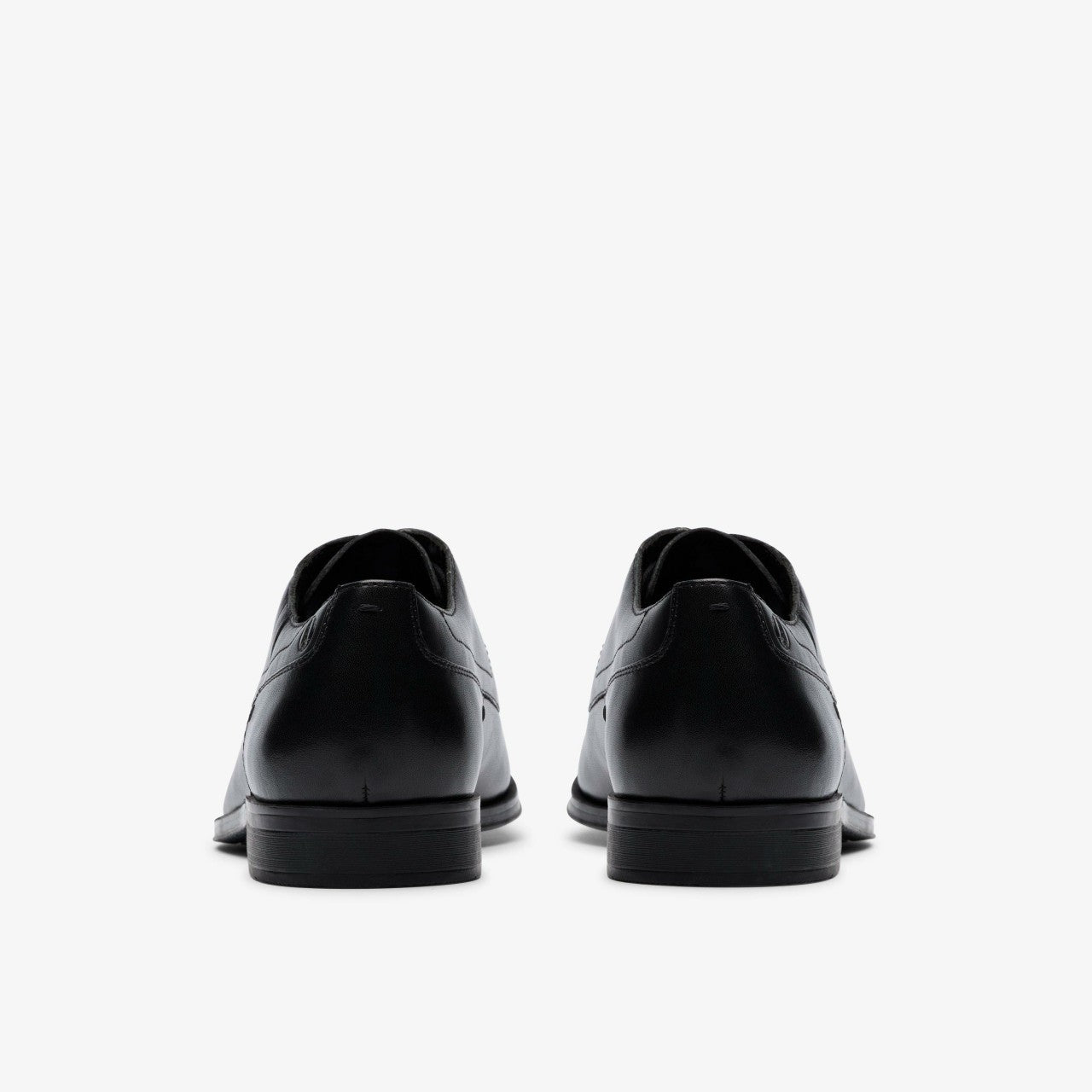 Paulton Cap Black Leather | Clarks online