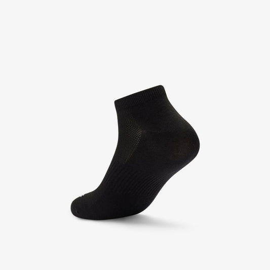 Ankle Socks 3 Pack Size 6-11 Black Black | Clarks for sale